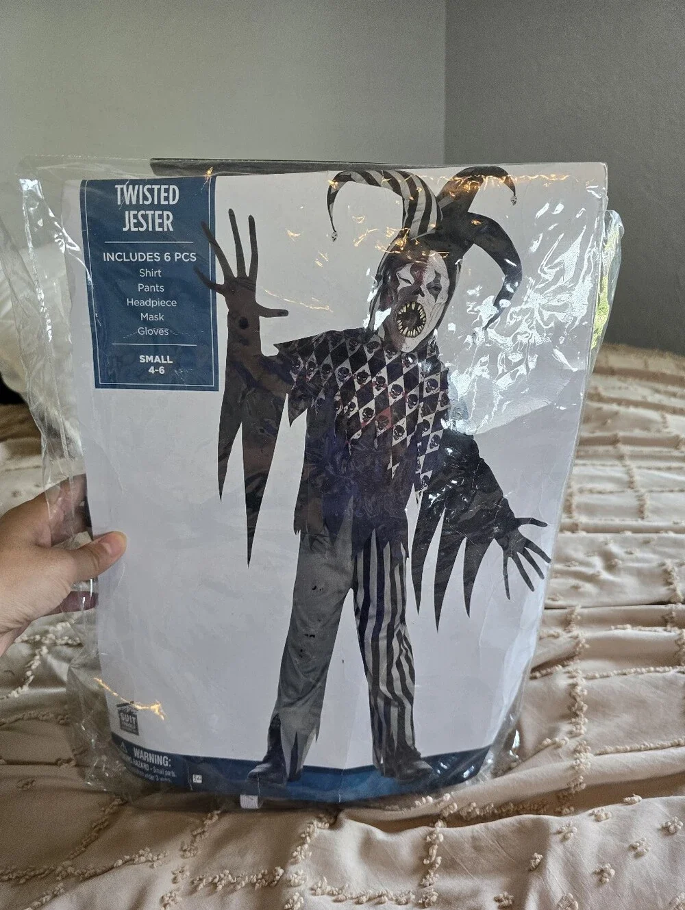 Brand New Twisted Jester 6 Piece Halloween Costume Size Child Small 4-6